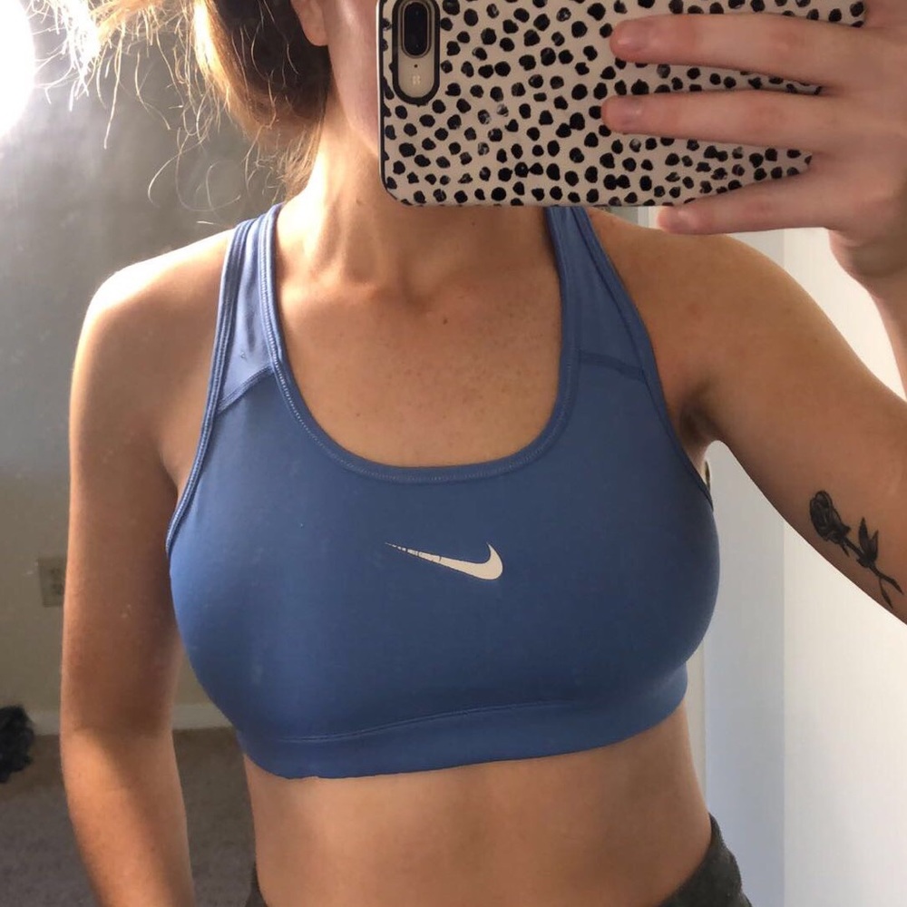 NIKE sports bra
